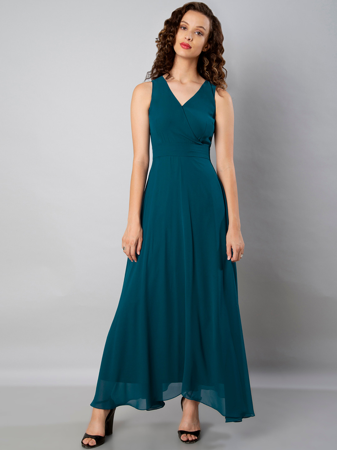 FabAlley Women Teal Solid Maxi Dress
FabAlley Women Teal Solid Maxi Dress