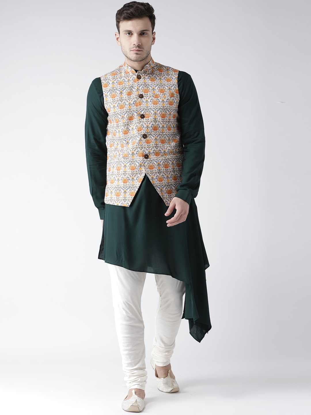 KISAH Men Olive Green & Cream-Coloured Printed Kurta with Churidar & Nehru Jacket
KISAH Men Olive Green & Cream-Coloured Printed Kurta with Churidar & Nehru Jacket