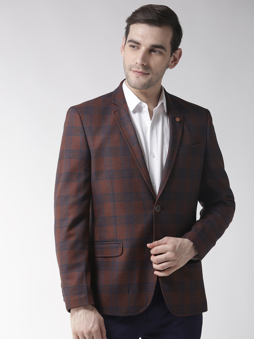Arrow Men Rust Brown & Navy Blue Checked Body Tailored Fit Single-Breasted Formal Blazer
Arrow Men Rust Brown & Navy Blue Checked Body Tailored Fit Single-Breasted Formal Blazer