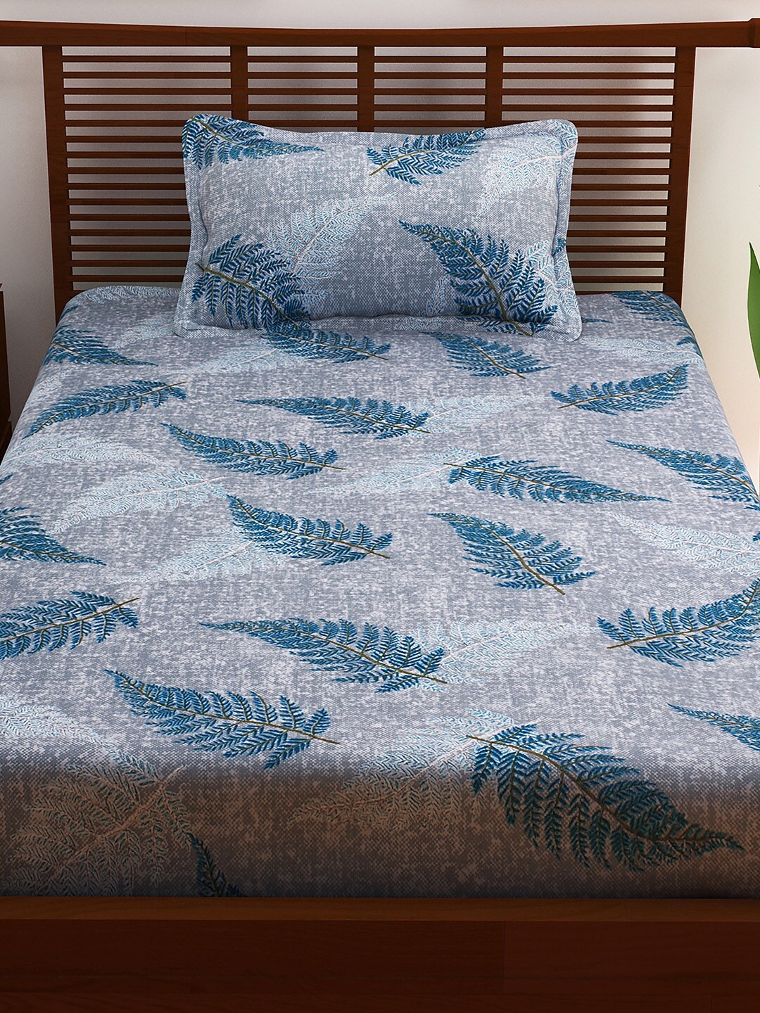 Story@home Grey & Blue Floral Flat 208 TC Cotton 1 Single Bedsheet with 1 Pillow Cover
Story@home Grey & Blue Floral Flat 208 TC Cotton 1 Single Bedsheet with 1 Pillow Cover