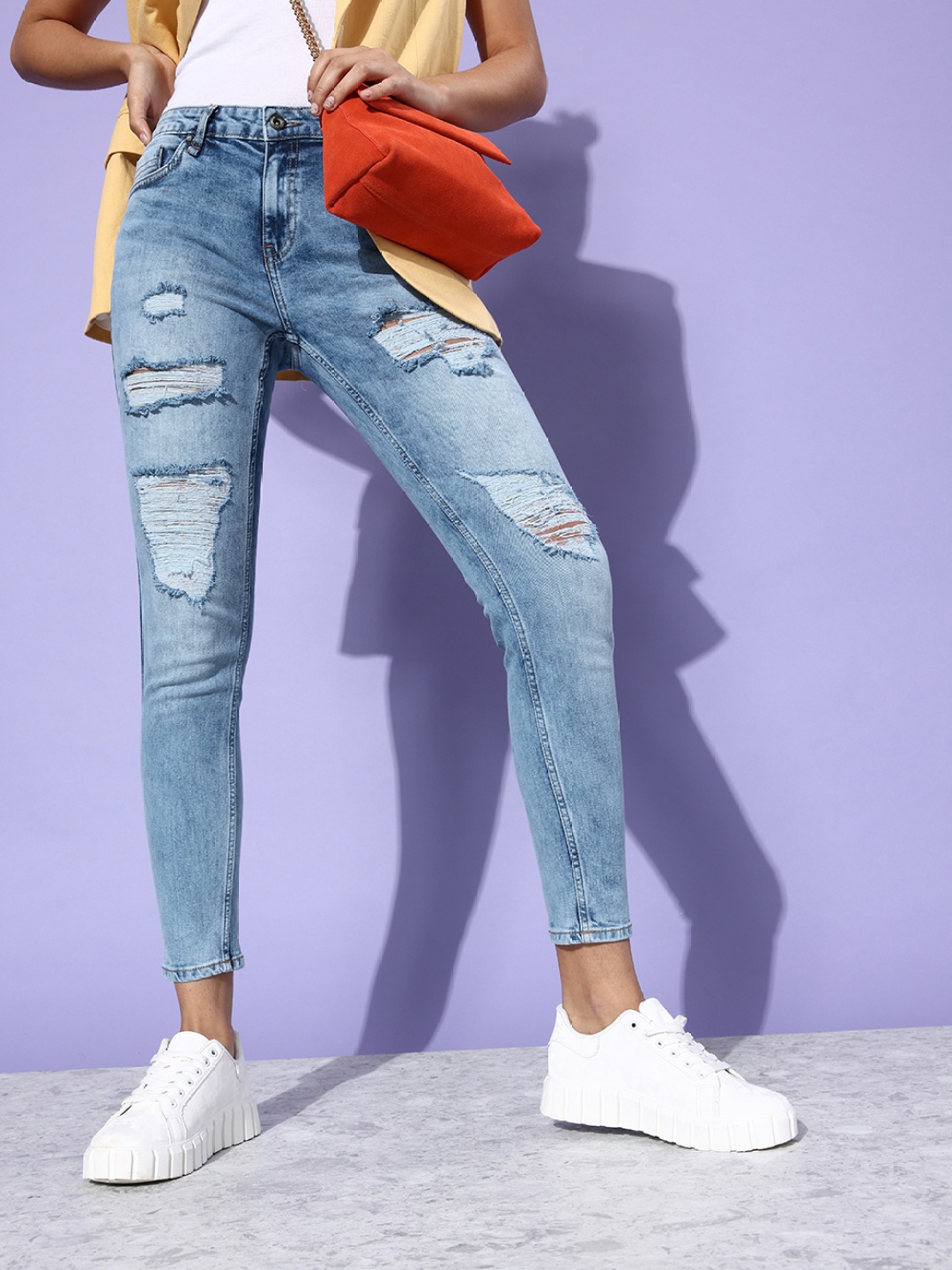 Roadster Women Blue Distressed Acid Wash Skinny Ankle-Length Mid-Rise Stretchable Jeans
Roadster Women Blue Distressed Acid Wash Skinny Ankle-Length Mid-Rise Stretchable Jeans