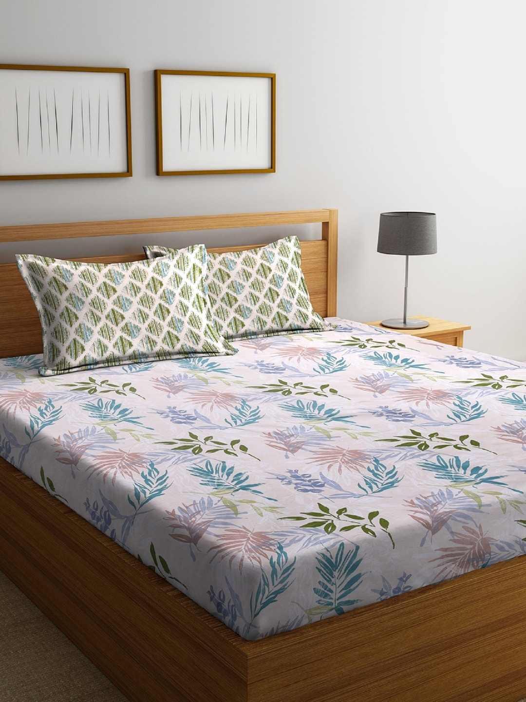 ROMEE Multicoloured Floral Fitted and Flat 210 TC Cotton 1 King Bedsheet with 2 Pillow Covers, Multi
ROMEE Multicoloured Floral Fitted and Flat 210 TC Cotton 1 King Bedsheet with 2 Pillow Covers, Multi