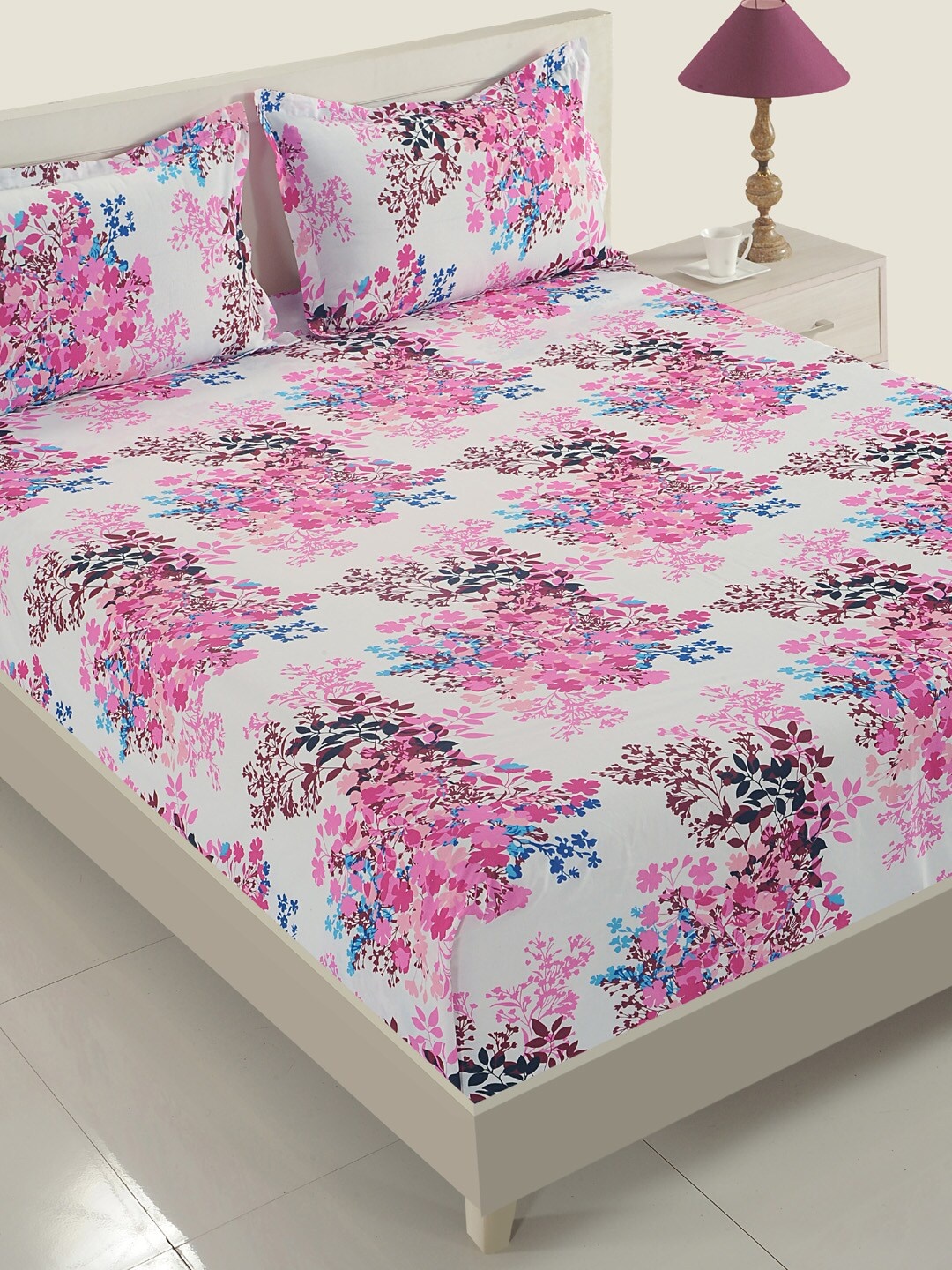 SWAYAM White & Purple Floral Fitted 160 TC Cotton 1 Queen Bedsheet with 2 Pillow Covers
SWAYAM White & Purple Floral Fitted 160 TC Cotton 1 Queen Bedsheet with 2 Pillow Covers