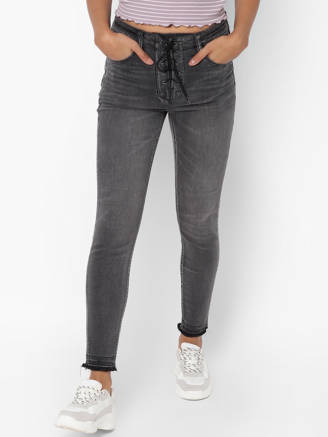 AMERICAN EAGLE OUTFITTERS Women Grey Regular Fit Mid-Rise Clean Look Stretchable Jeans
AMERICAN EAGLE OUTFITTERS Women Grey Regular Fit Mid-Rise Clean Look Stretchable Jeans