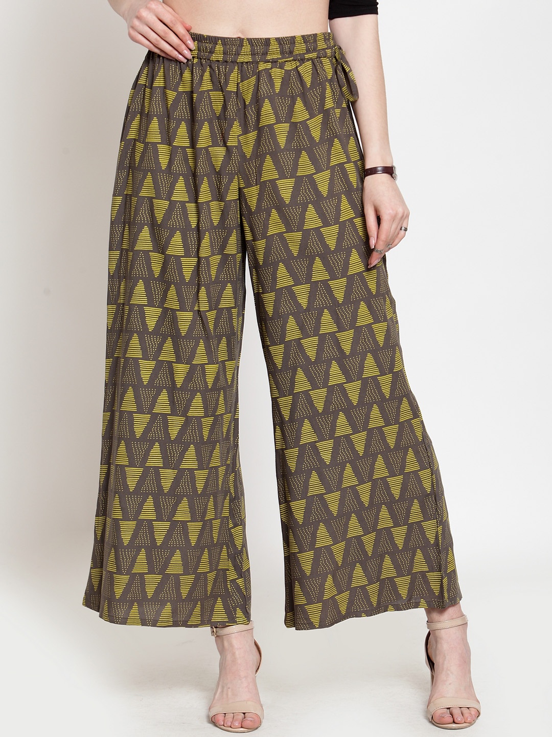 Varanga Women Grey & Green Printed Straight Palazzos