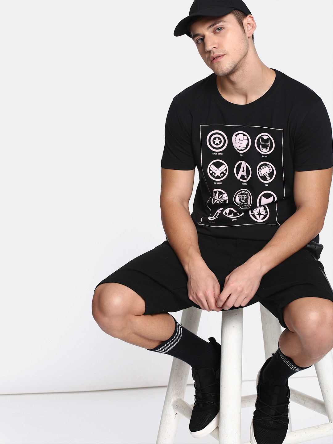 Kook N Keech Marvel Men Black White Printed Round Neck Pure Cotton T-shirt
Kook N Keech Marvel Men Black White Printed Round Neck Pure Cotton T-shirt