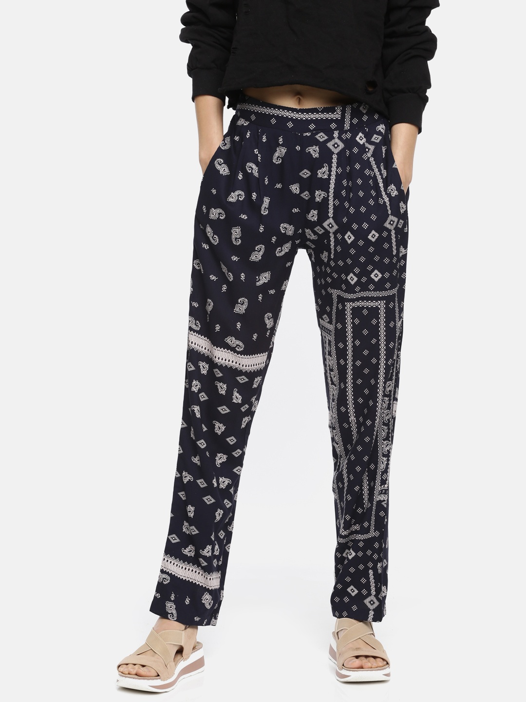 People Women Navy Blue Regular Fit Printed Regular Trousers