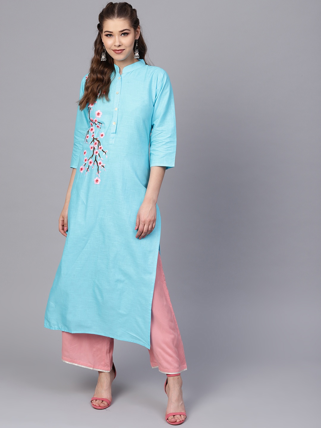 Yuris Women Blue Embroidered Detail Straight Kurta