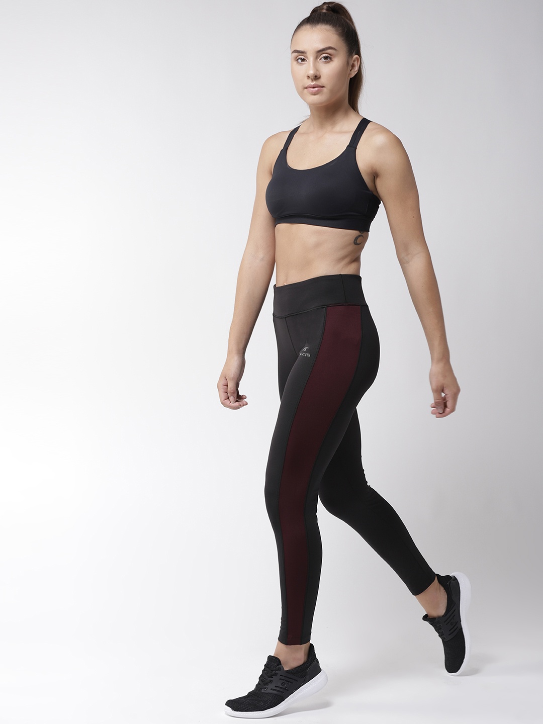 Alcis Women Black & Burgundy Solid Tights