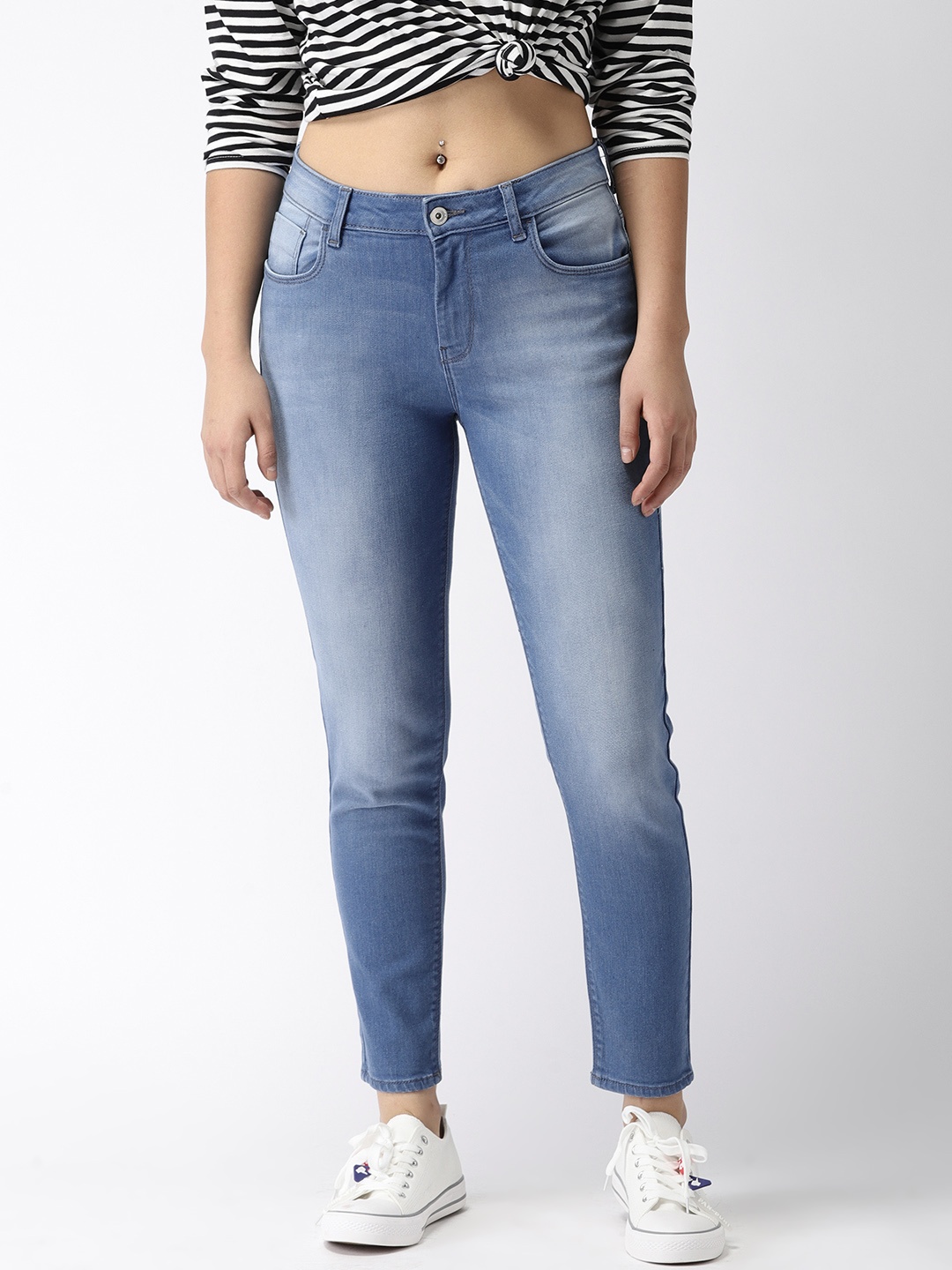 Flying Machine Women Blue Veronica Skinny Fit Mid-Rise Clean Look Stretchable Jeans
Flying Machine Women Blue Veronica Skinny Fit Mid-Rise Clean Look Stretchable Jeans