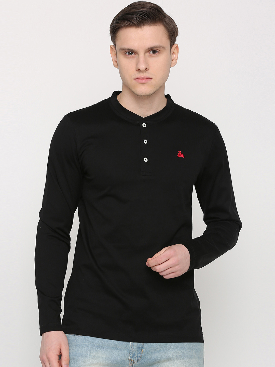 SIMON CARTER LONDON Men Black Solid Mandarin Collar Pure Cotton T-shirt
SIMON CARTER LONDON Men Black Solid Mandarin Collar Pure Cotton T-shirt