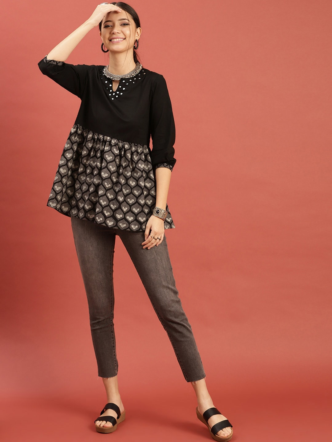 Taavi Black & Grey Hand Block Print Legacy Pure Cotton Top with Mirror Work & Contrast Print
Taavi Black & Grey Hand Block Print Legacy Pure Cotton Top with Mirror Work & Contrast Print