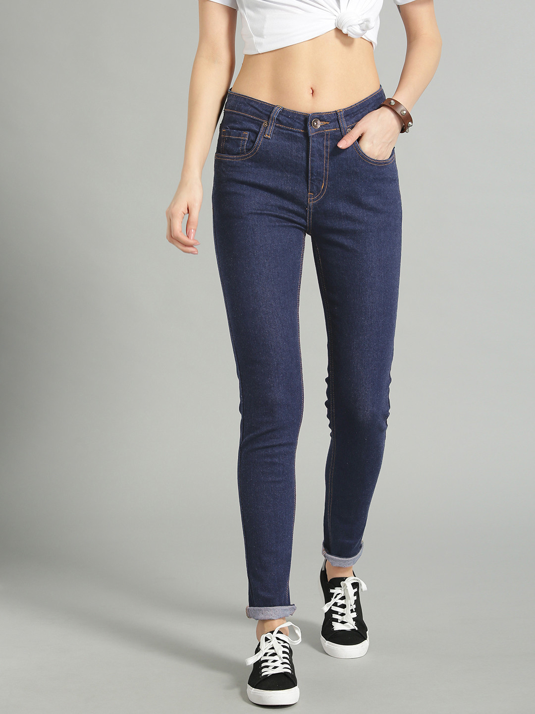 The Roadster Lifestyle Co Women Blue Skinny Fit Mid-Rise Clean Look Stretchable Jeans
The Roadster Lifestyle Co Women Blue Skinny Fit Mid-Rise Clean Look Stretchable Jeans