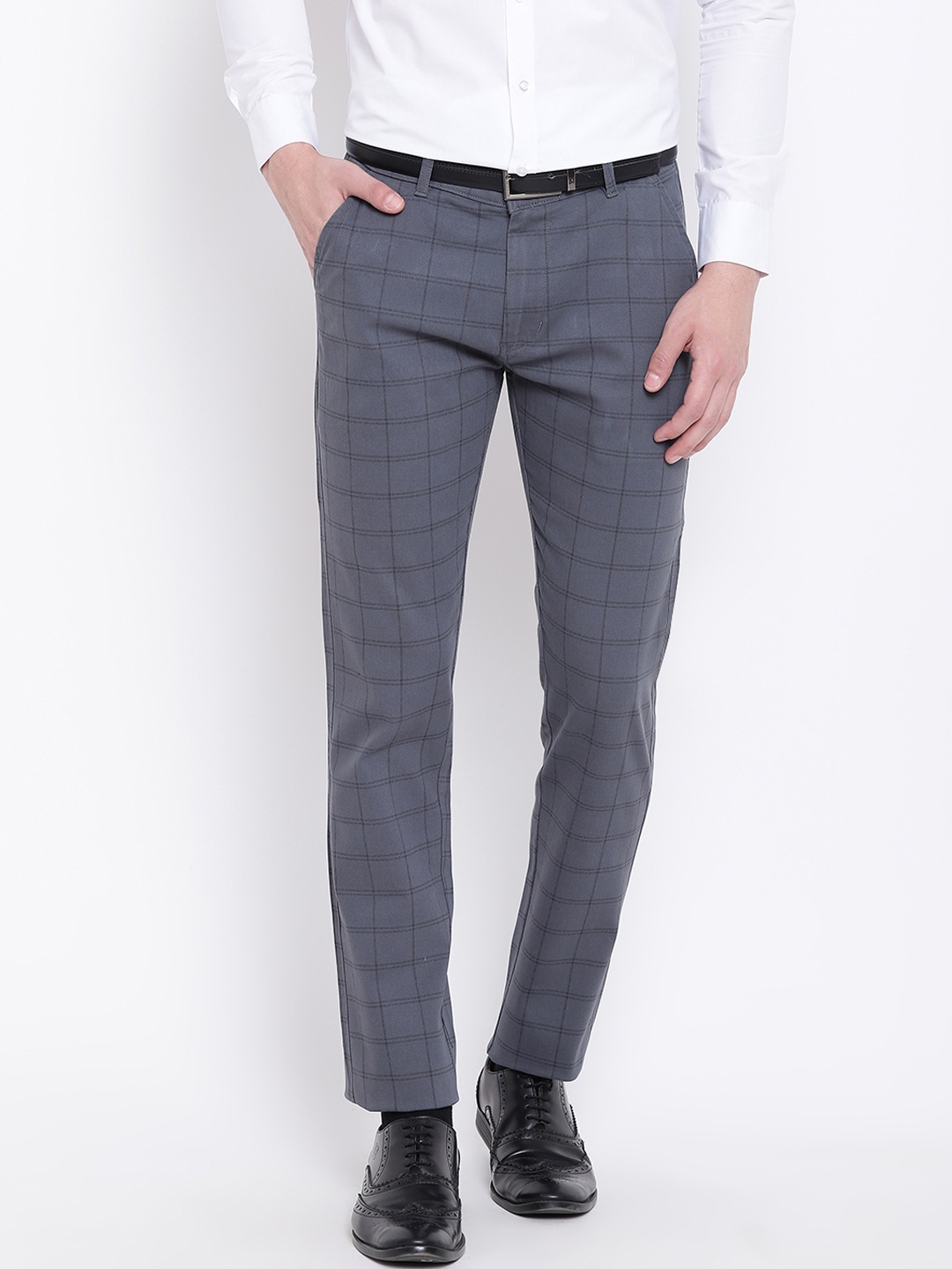 Hancock Men Grey Slim Fit Checked Chinos