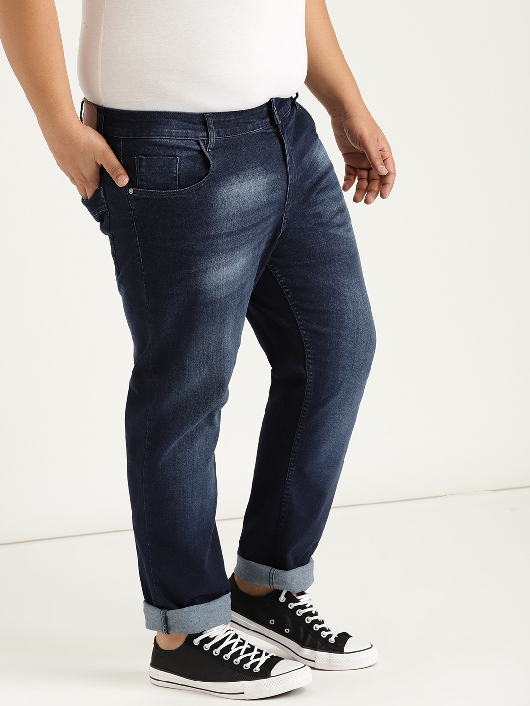 Sztori Plus Size Men Navy Blue Slim Tapered Fit Mid-Rise Clean Look Stretchable Jeans
Sztori Plus Size Men Navy Blue Slim Tapered Fit Mid-Rise Clean Look Stretchable Jeans