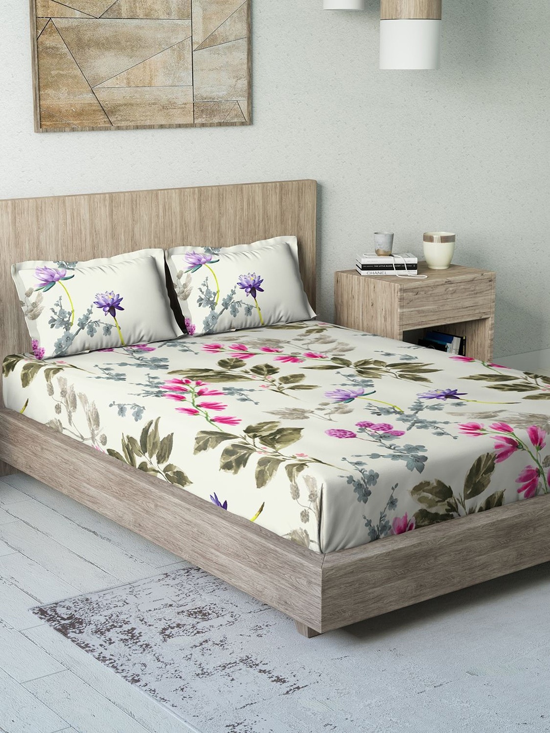 DDecor Yellow & Green Floral 210 TC Cotton 1 King Bedsheet with 2 Pillow Covers
DDecor Yellow & Green Floral 210 TC Cotton 1 King Bedsheet with 2 Pillow Covers