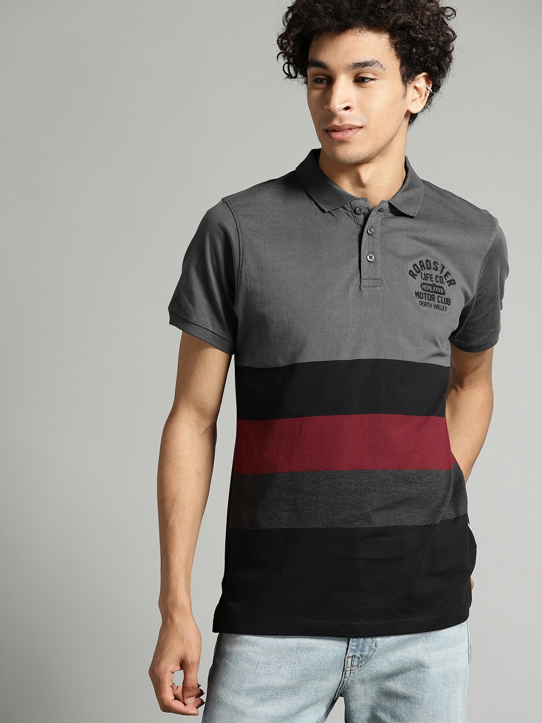 The Roadster Lifestyle Co Men Charcoal Grey & Black Colourblocked Polo Collar T-shirt
The Roadster Lifestyle Co Men Charcoal Grey & Black Colourblocked Polo Collar T-shirt