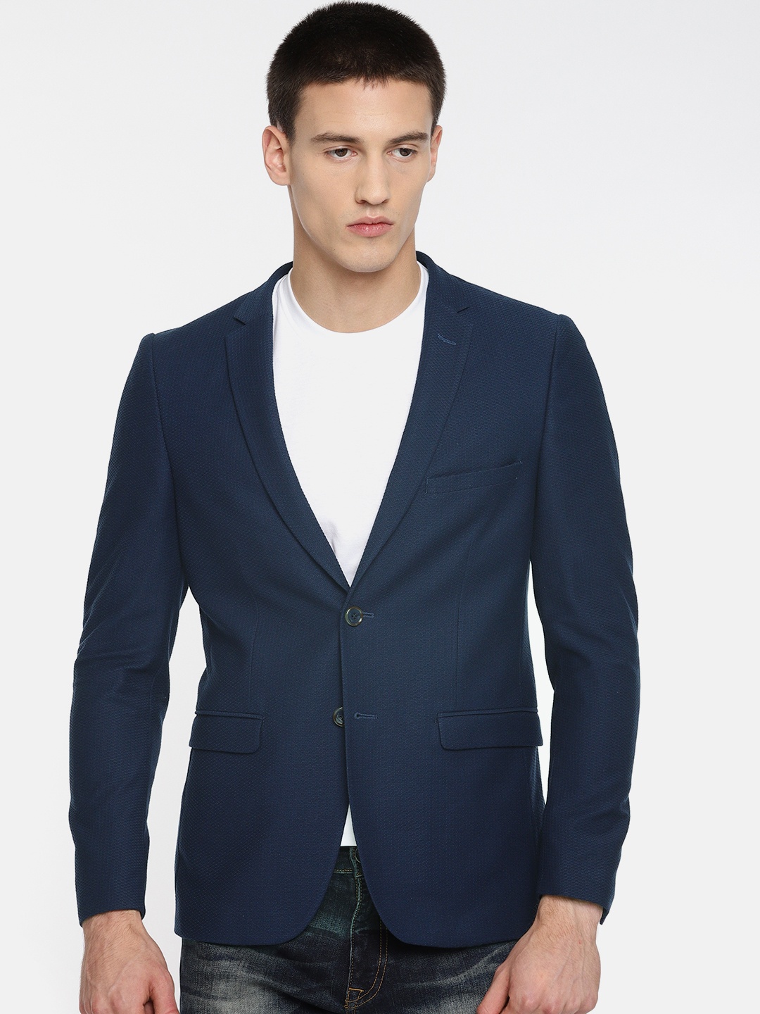 Louis Philippe Sport Men Navy Blue Self Design Regular Fit Single-Breasted Casual Pure Cotton Blazer
Louis Philippe Sport Men Navy Blue Self Design Regular Fit Single-Breasted Casual Pure Cotton Blazer