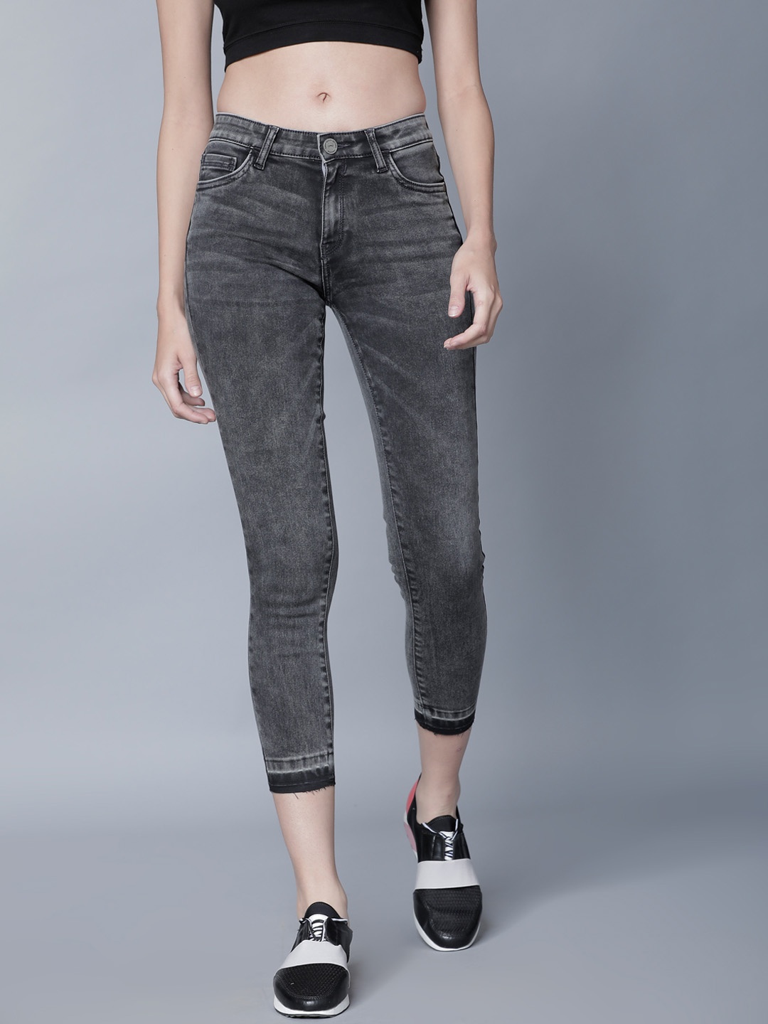 Tokyo Talkies Women Charcoal Grey Super Skinny Fit Mid-Rise Clean Look Stretchable Jeans
Tokyo Talkies Women Charcoal Grey Super Skinny Fit Mid-Rise Clean Look Stretchable Jeans