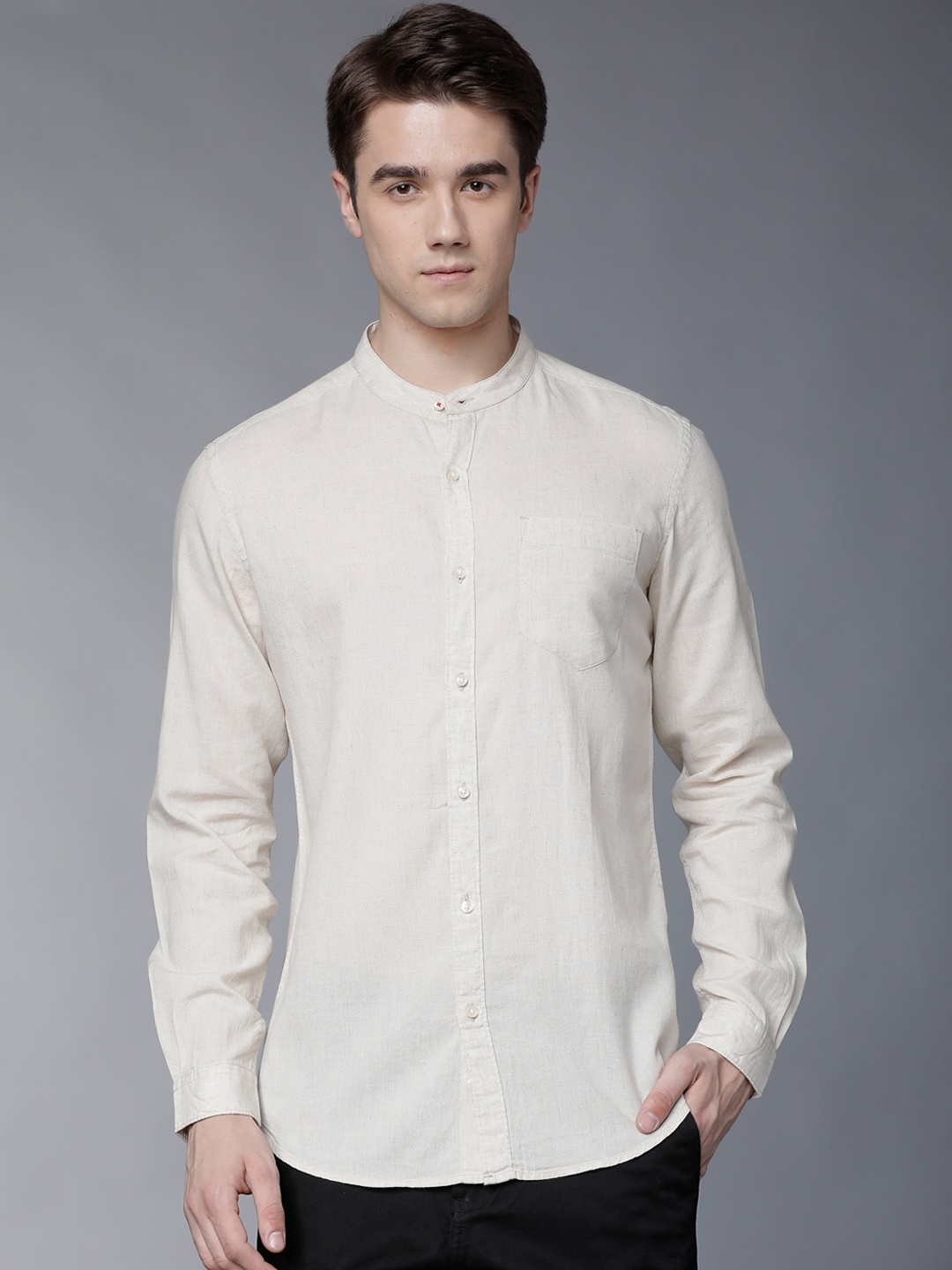 Black coffee Men Beige Slim Fit Solid Casual Shirt