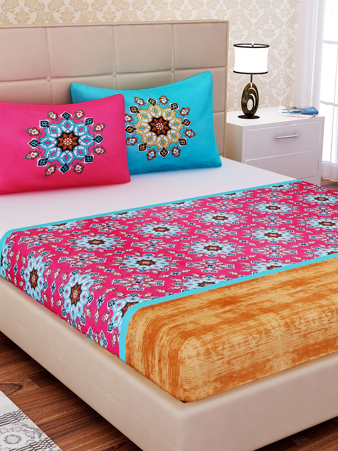 SEJ by Nisha Gupta Brown Ethnic Motifs Flat 210 TC Cotton Double Bedsheet 2 Pillow Covers
SEJ by Nisha Gupta Brown Ethnic Motifs Flat 210 TC Cotton Double Bedsheet 2 Pillow Covers