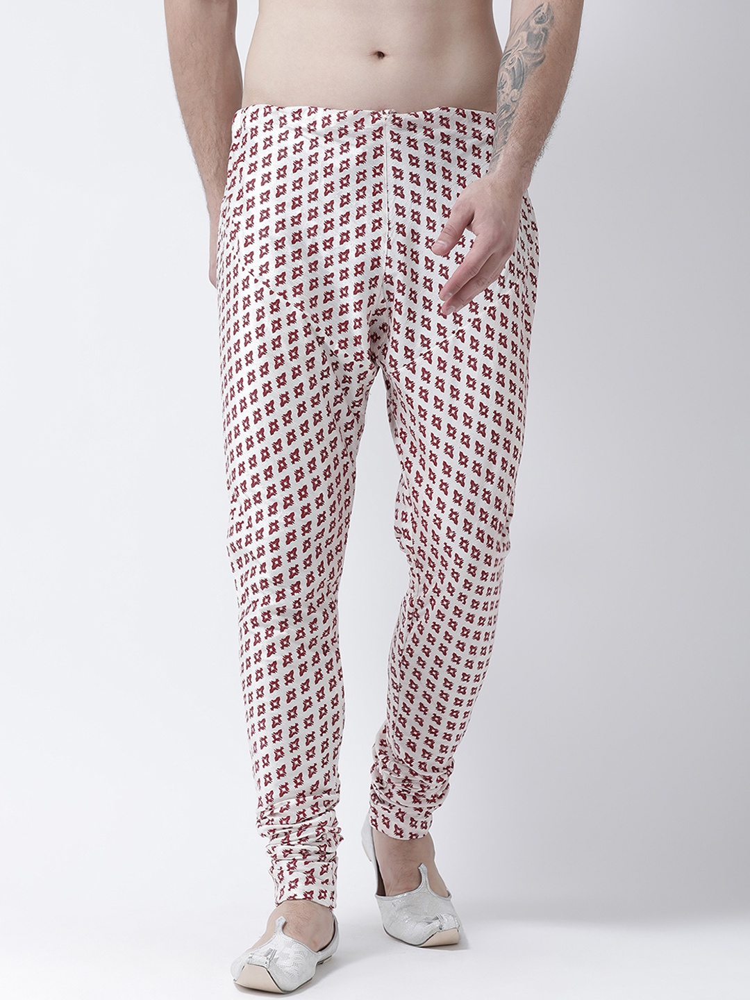 DEYANN Men Off-White Printed Churidar