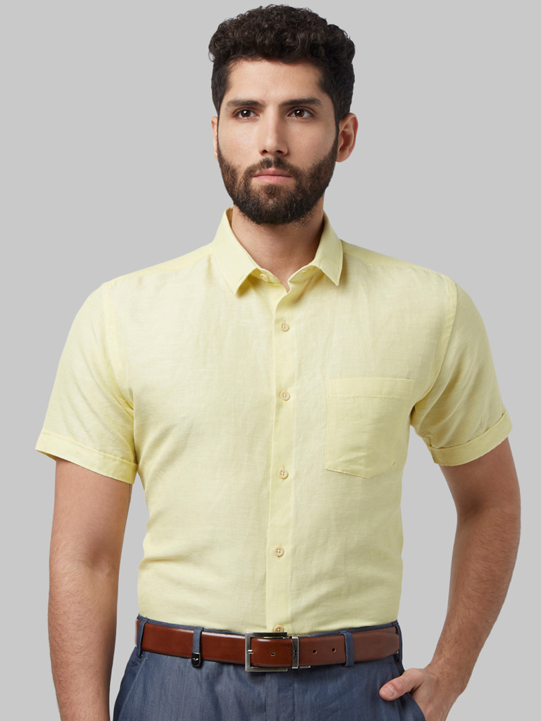 Park Avenue Men Yellow Slim Fit Solid Casual Shirt
Park Avenue Men Yellow Slim Fit Solid Casual Shirt