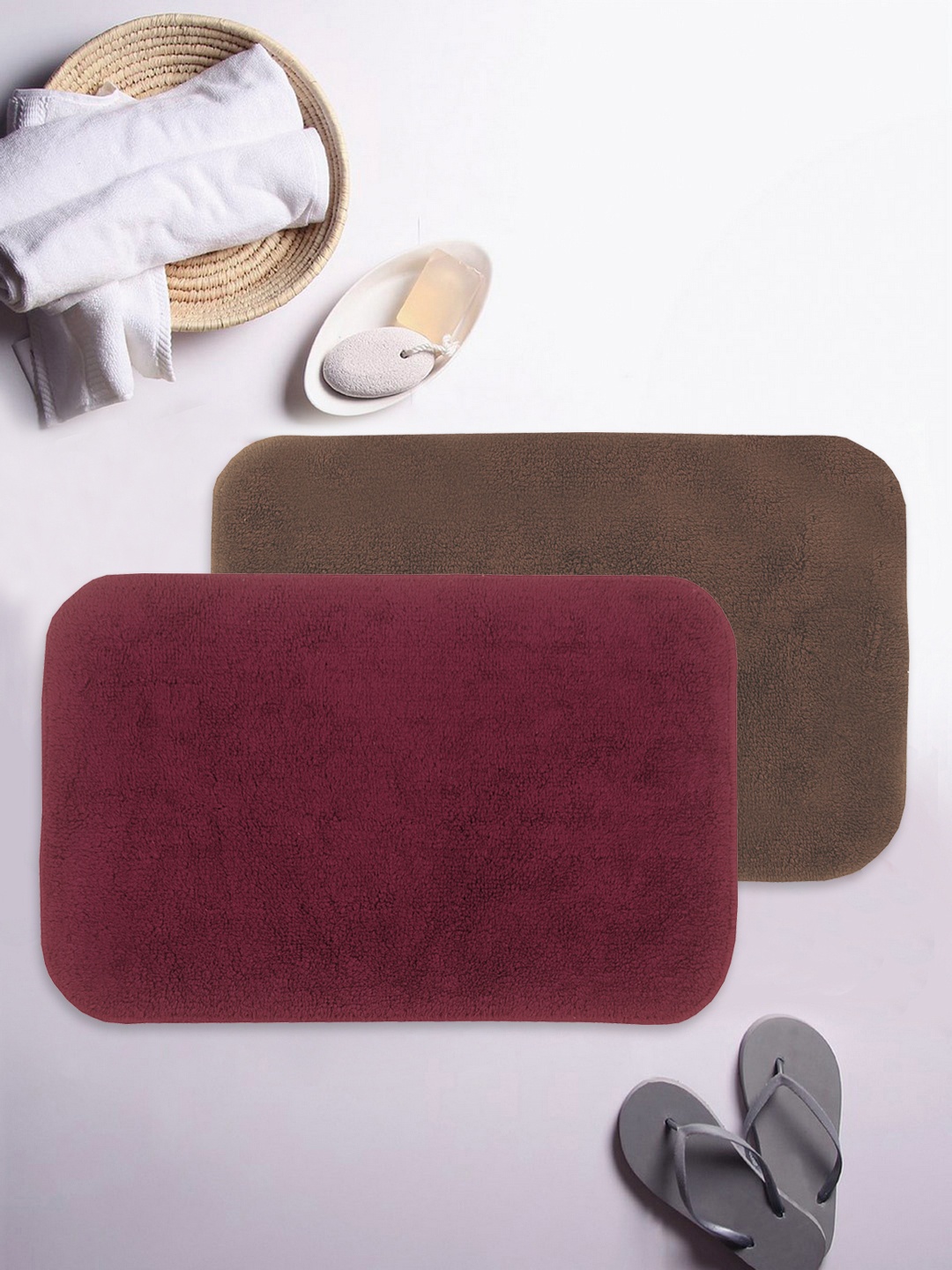 BIANCA Set of 2 Solid Anti-Slip Bath Rugs, Maroon