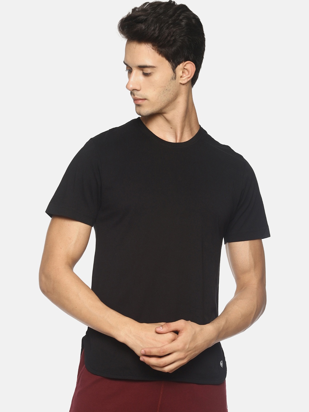 Soul Space Men Black Colourblocked Round Neck T-shirt