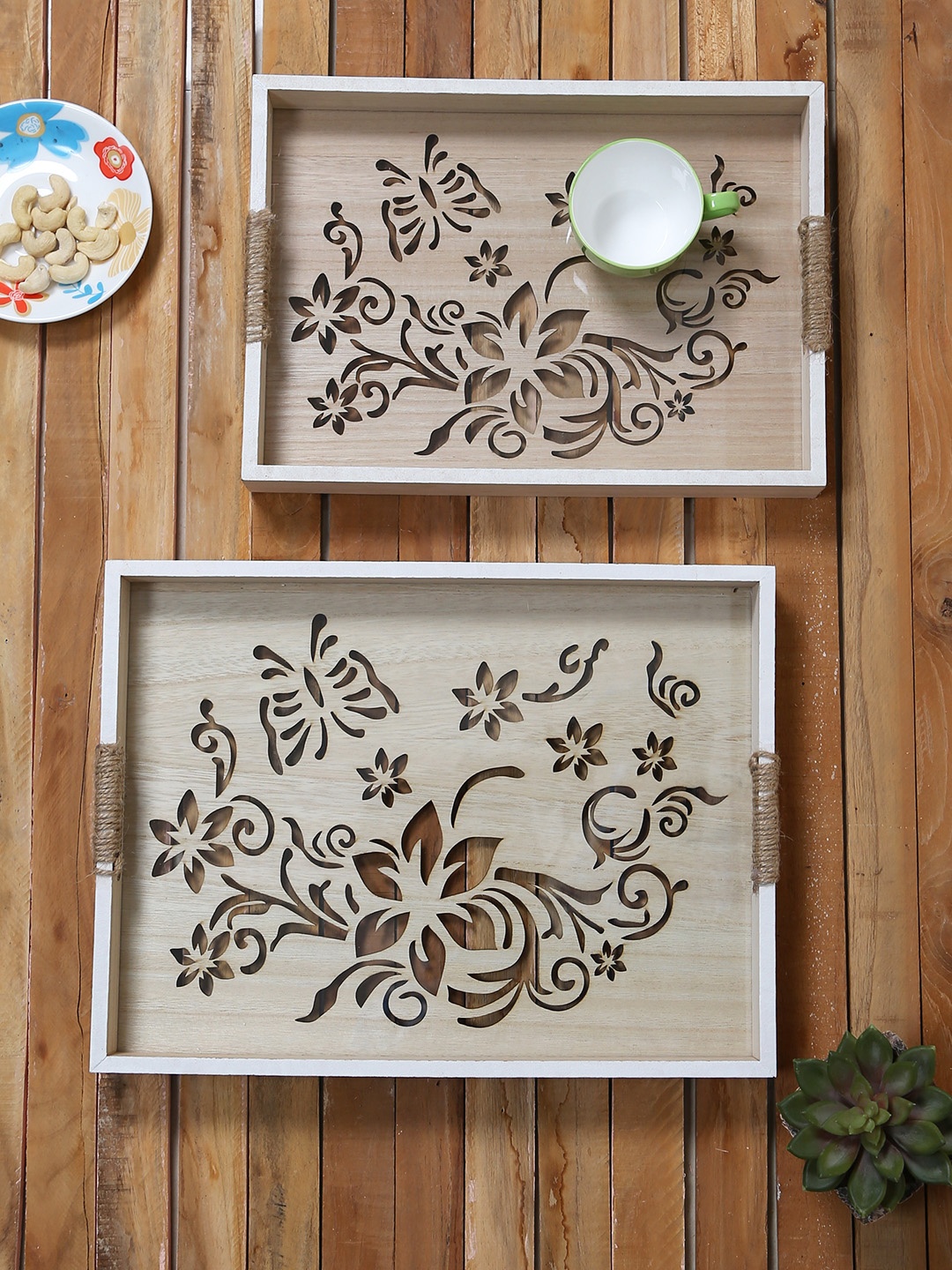 Aapno Rajasthan Set of 2 Beige Solid Wooden Trays