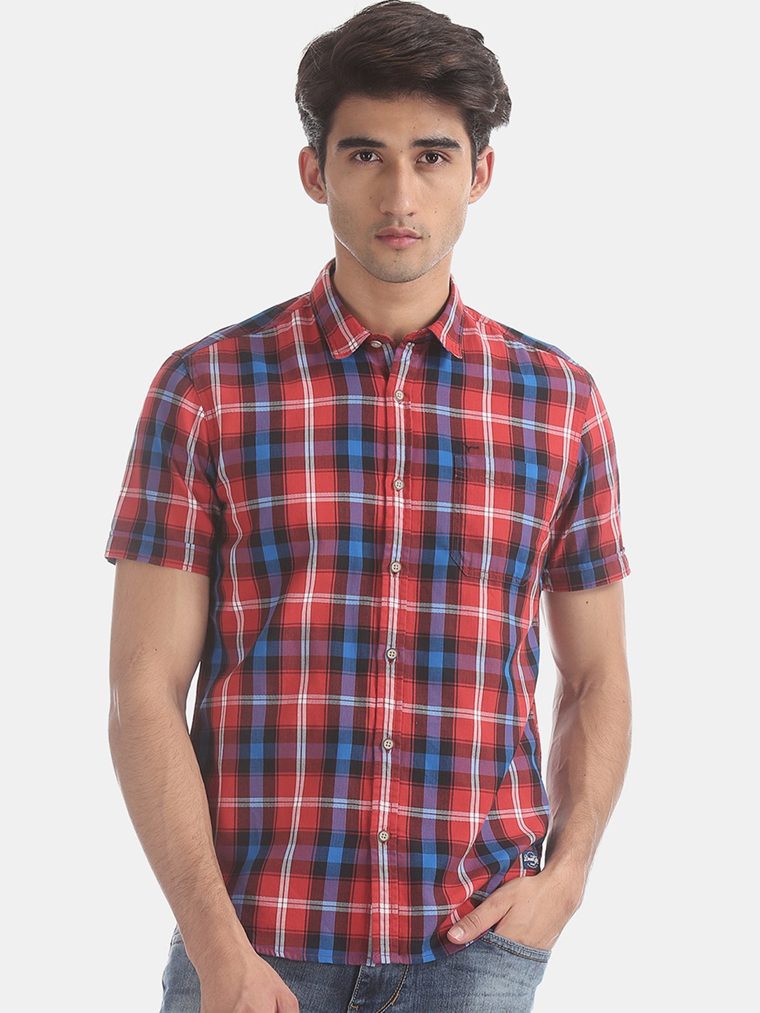 Flying Machine Men Red & Blue Regular Fit Checked Casual Shirt