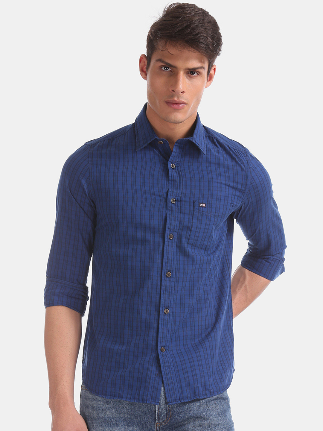 Arrow Sport Men Blue Slim Fit Checked Casual Shirt
Arrow Sport Men Blue Slim Fit Checked Casual Shirt
