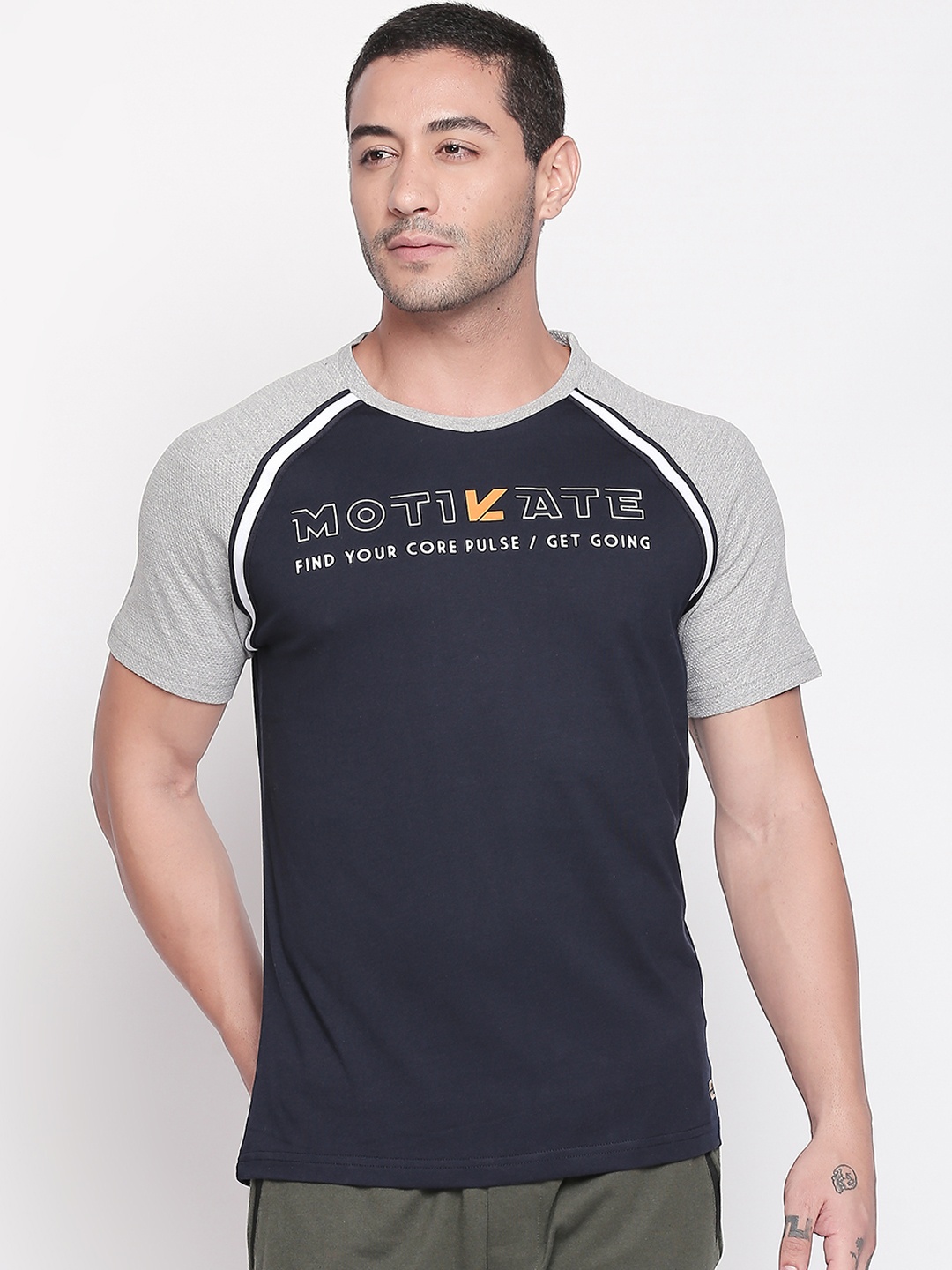 Ajile by Pantaloons Men Navy Blue Printed Round Neck Pure Cotton T-shirt