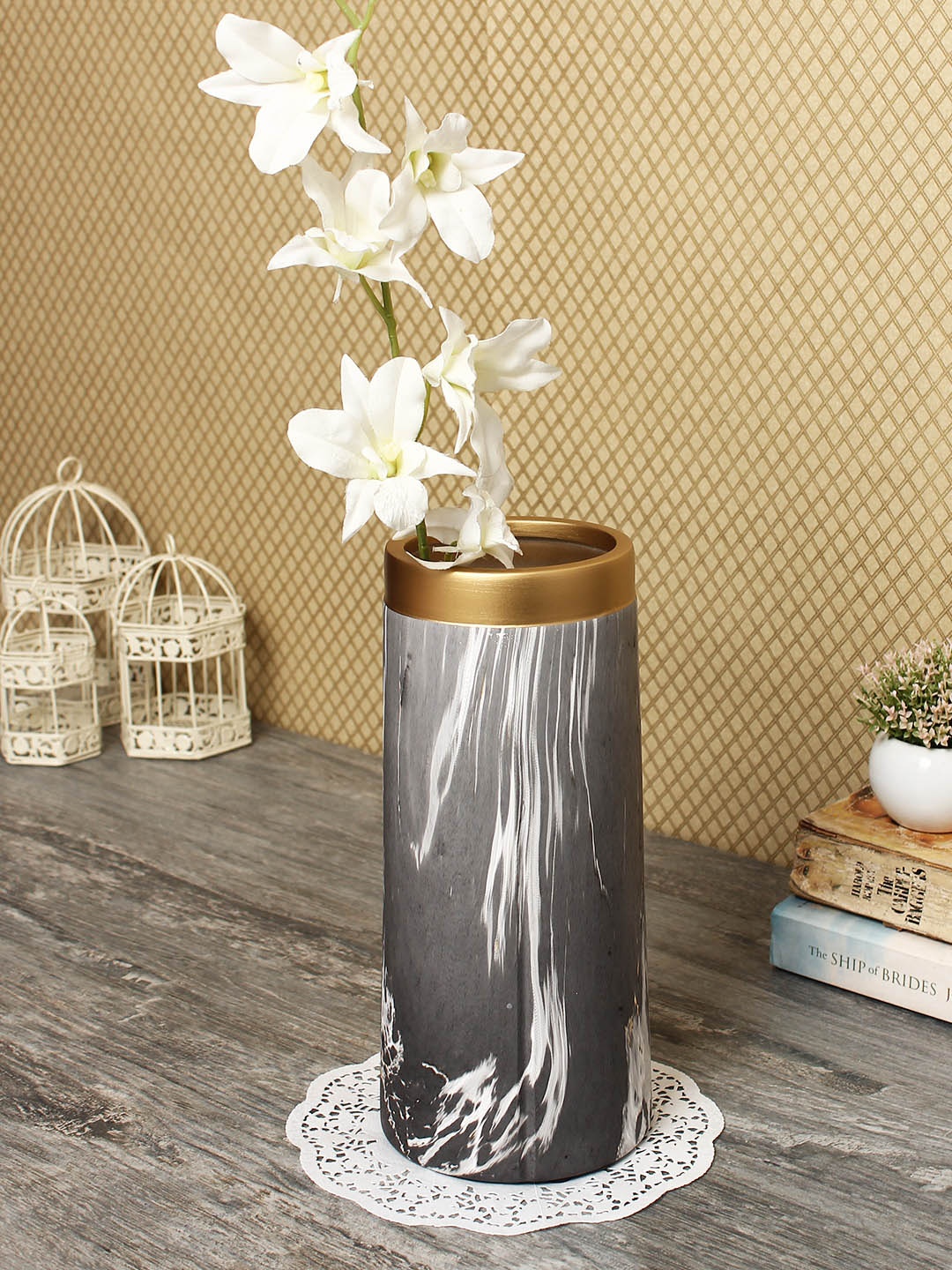 House Of Accessories Grey & Gold-Toned Ceramic Flower Vase