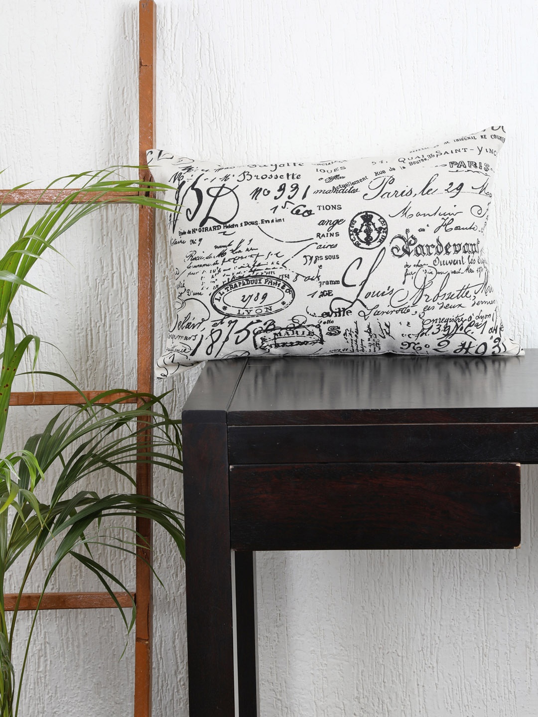 My Gift Booth Cream-Coloured & Black Single Abstract Linen Rectangle Cushion Covers
My Gift Booth Cream-Coloured & Black Single Abstract Linen Rectangle Cushion Covers
