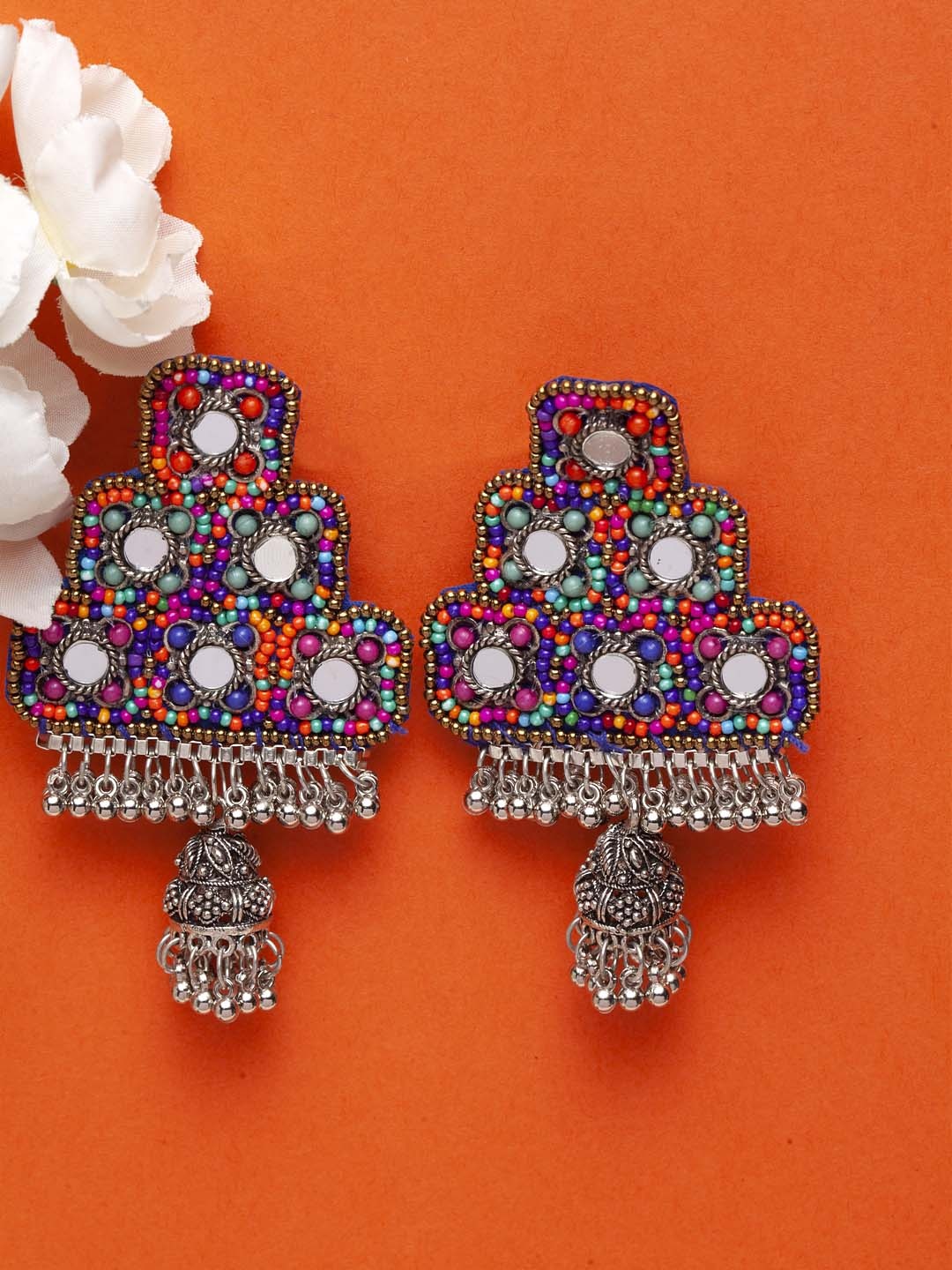 Moedbuille Brass Plated Multicoloured & Silver-Toned Handcrafted Geometric Drop Earrings, Multi
Moedbuille Brass Plated Multicoloured & Silver-Toned Handcrafted Geometric Drop Earrings, Multi