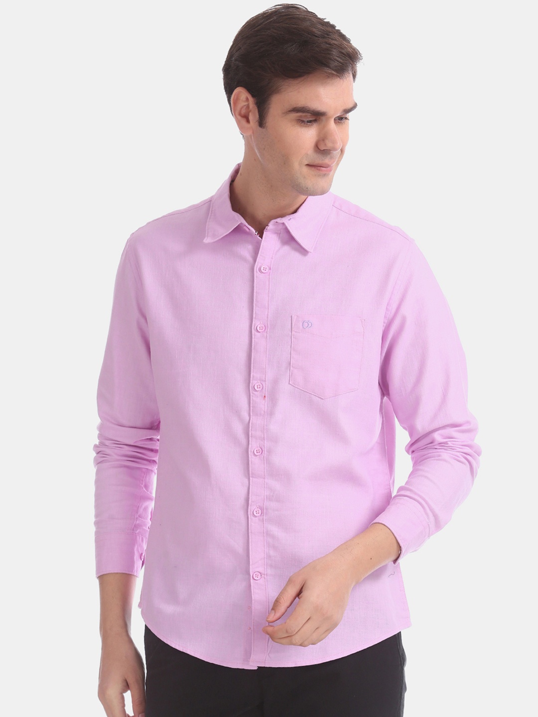 Ruggers Men Pink Slim Fit Solid Casual Shirt
