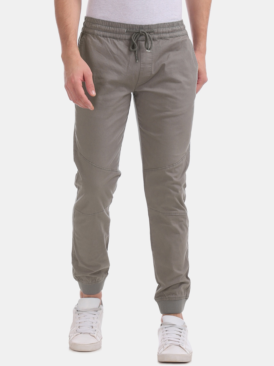 Colt Men Grey Solid Slim-Fit Joggers