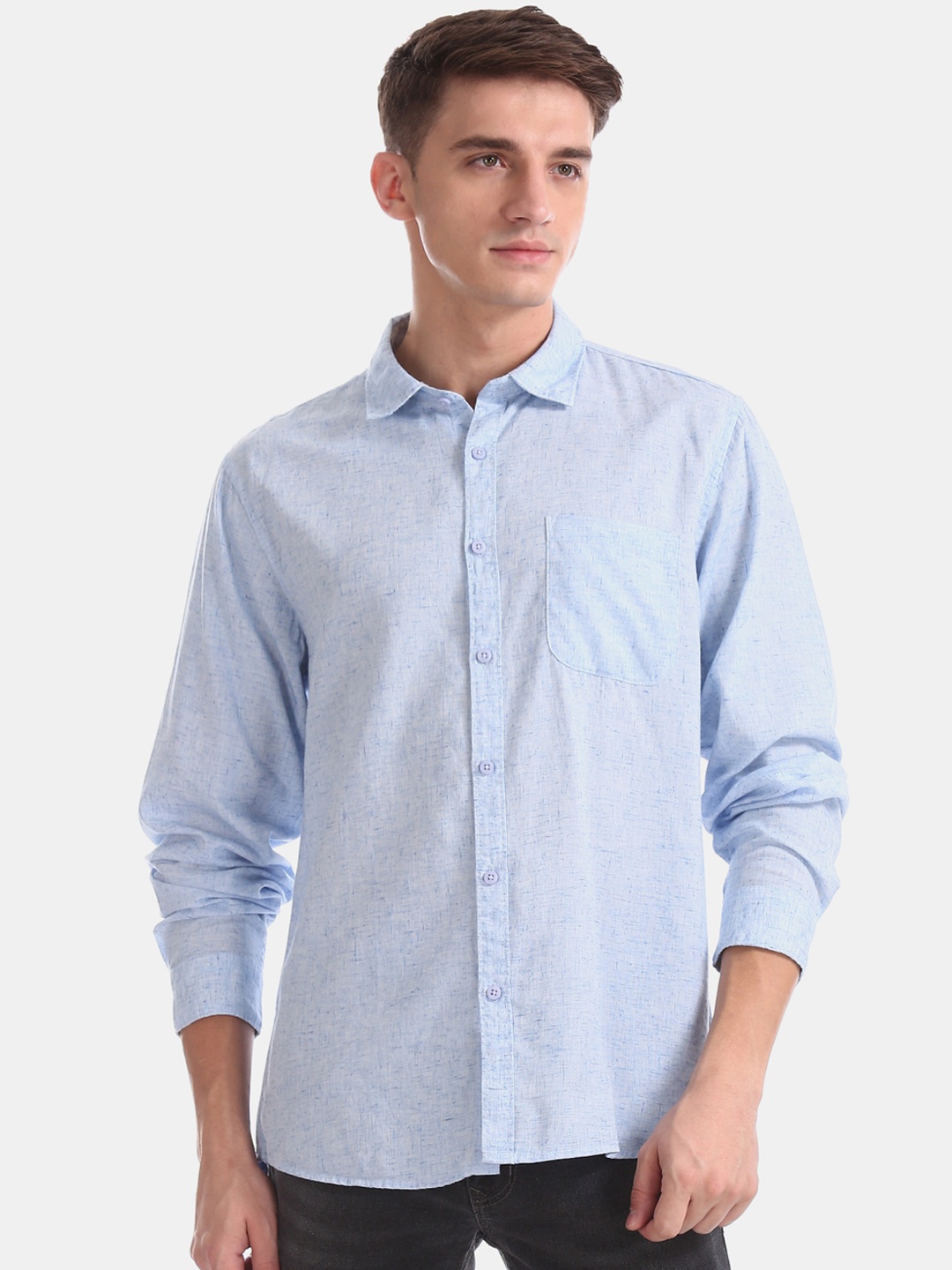 Ruggers Men Blue Regular Fit Solid Casual Shirt