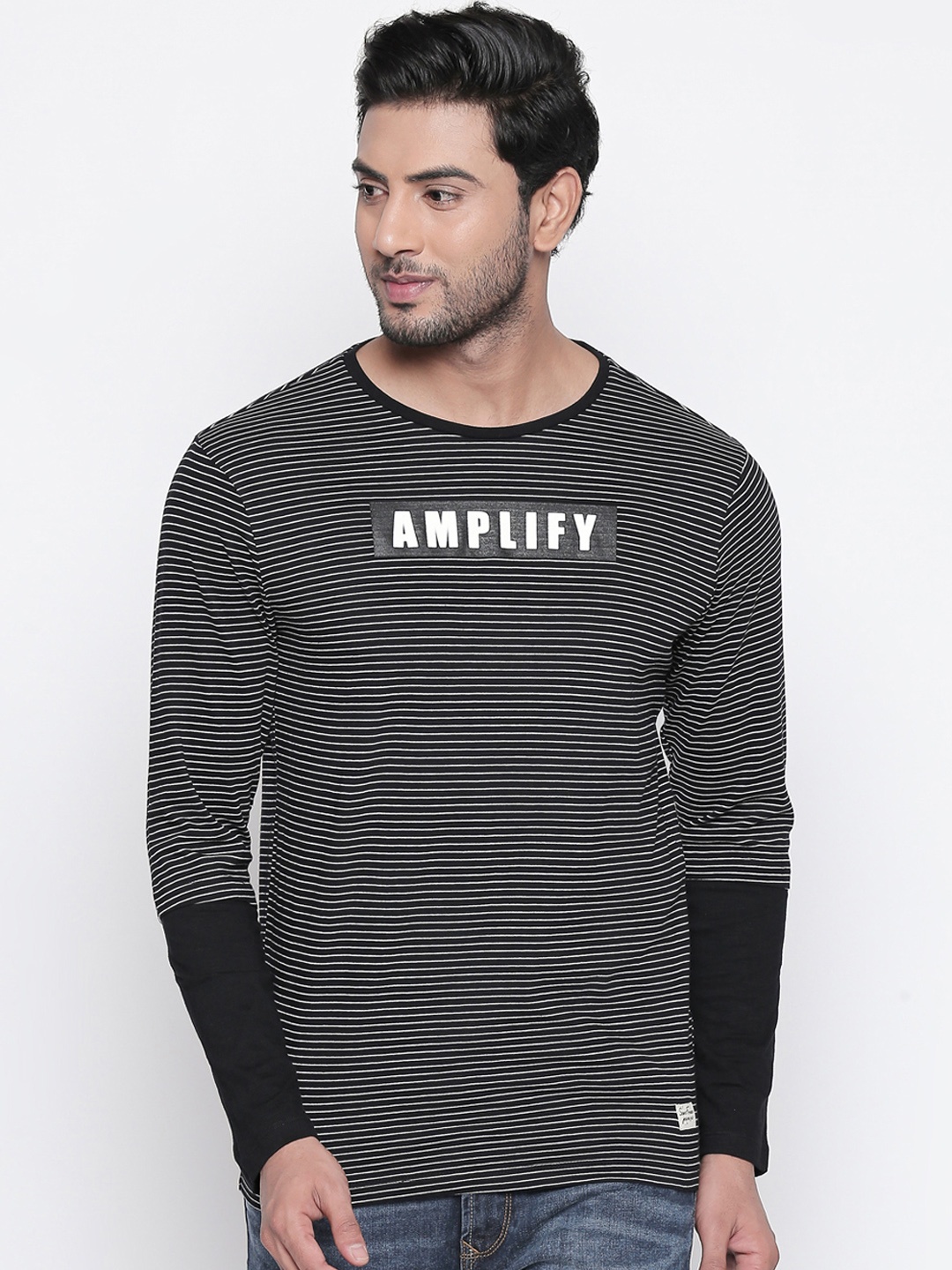 SF JEANS by Pantaloons Men Black White Striped Slim Fit Round Neck Pure Cotton T-shirt
SF JEANS by Pantaloons Men Black White Striped Slim Fit Round Neck Pure Cotton T-shirt