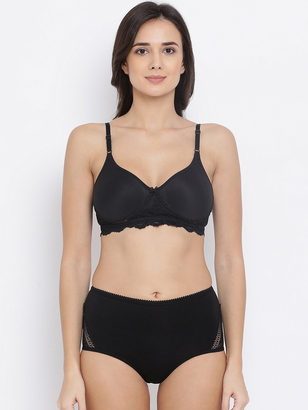 Clovia Women Black Solid Lightly Padded Tshirt Bra & Hipster Lingerie Set COMBBP90632B
Clovia Women Black Solid Lightly Padded Tshirt Bra & Hipster Lingerie Set COMBBP90632B