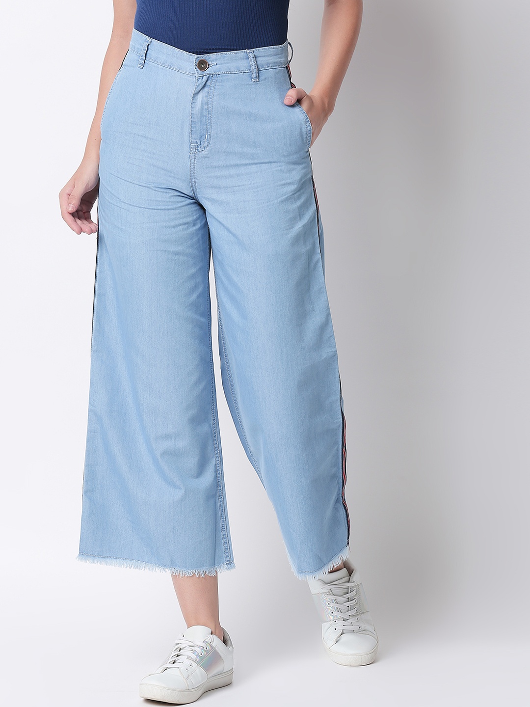 High Star Women Blue Flared High-Rise Clean Look Jeans