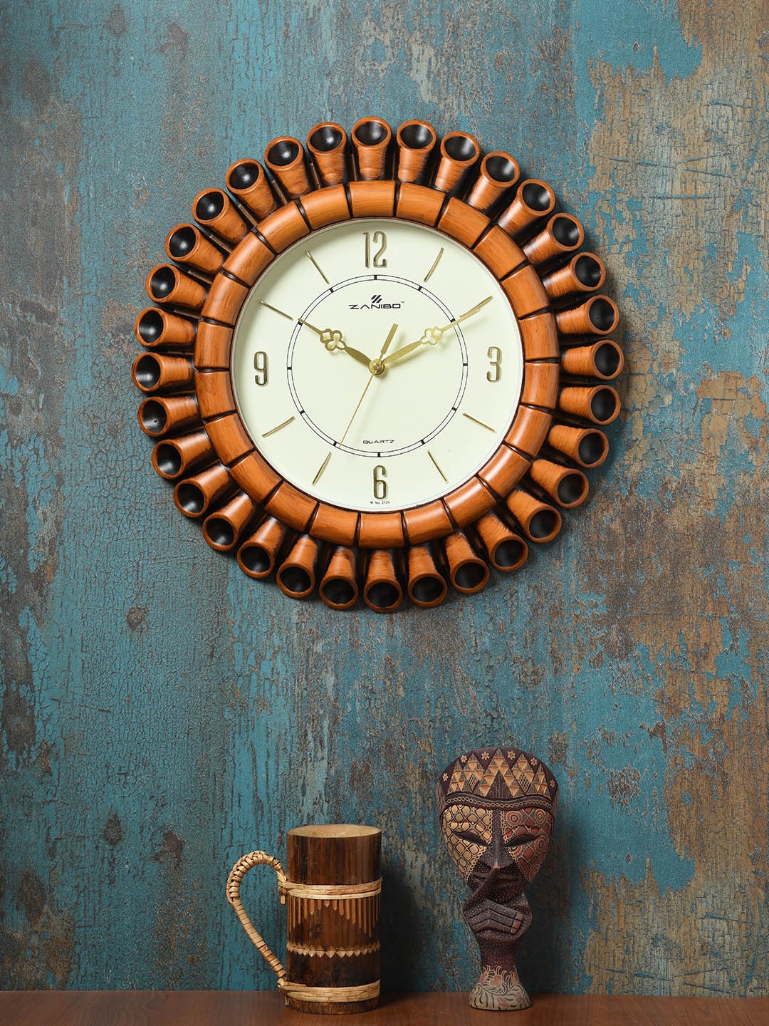 ZANIBO Off-White & Camel Brown Floral Solid Analogue Wall Clock