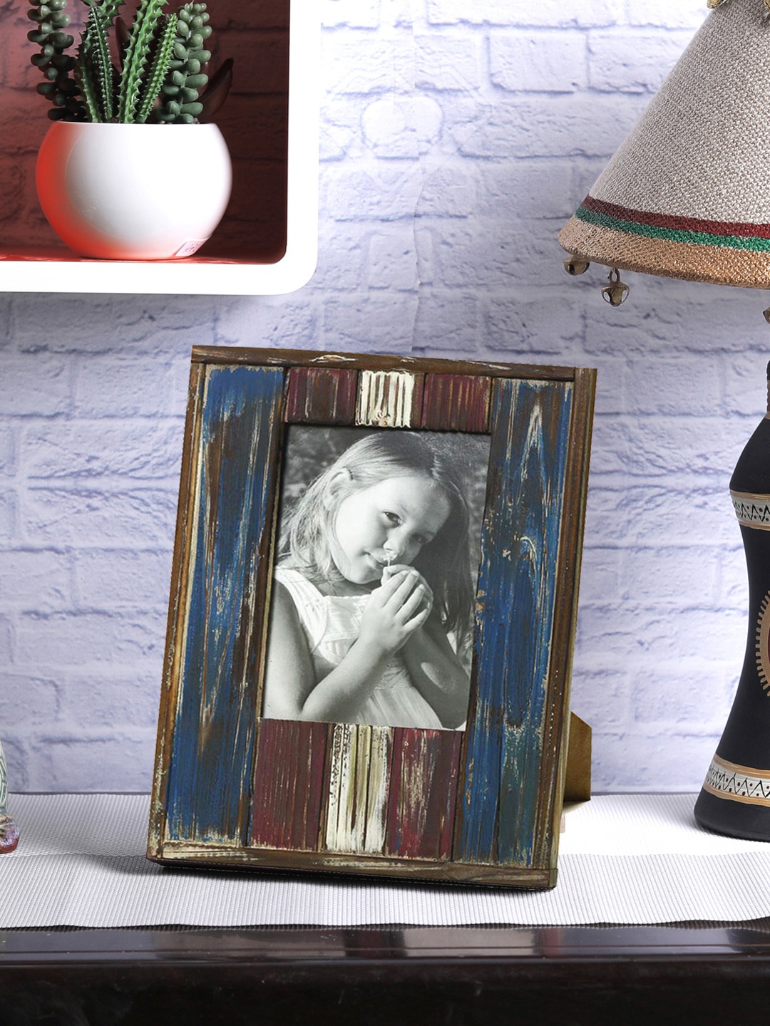 Aapno Rajasthan Red & Blue Wooden Photo Frame