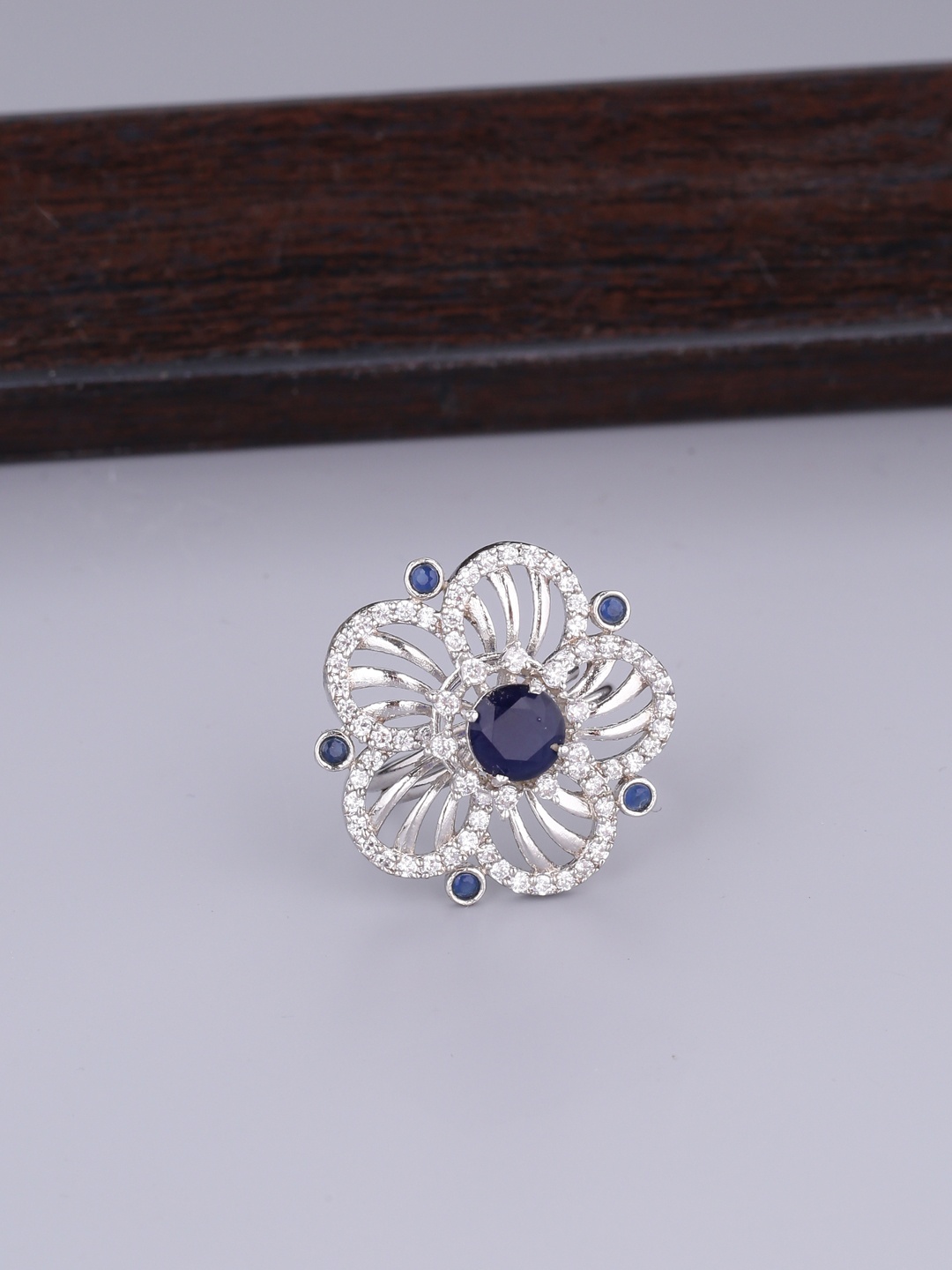 Voylla Silver-Plated & Blue Stone-Studded Floral-Shaped Finger Ring