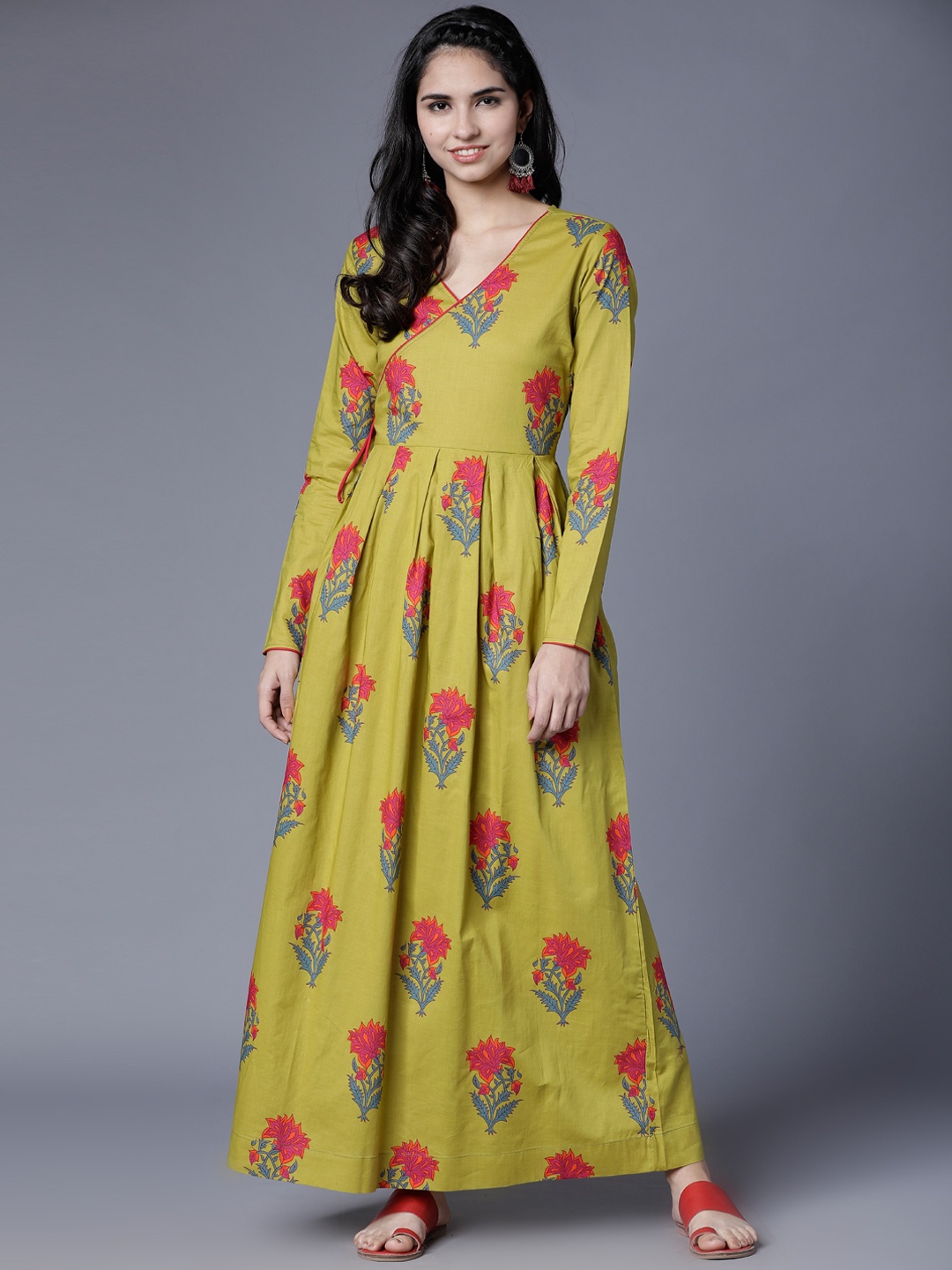 Vishudh Women Green Printed Maxi Dress
