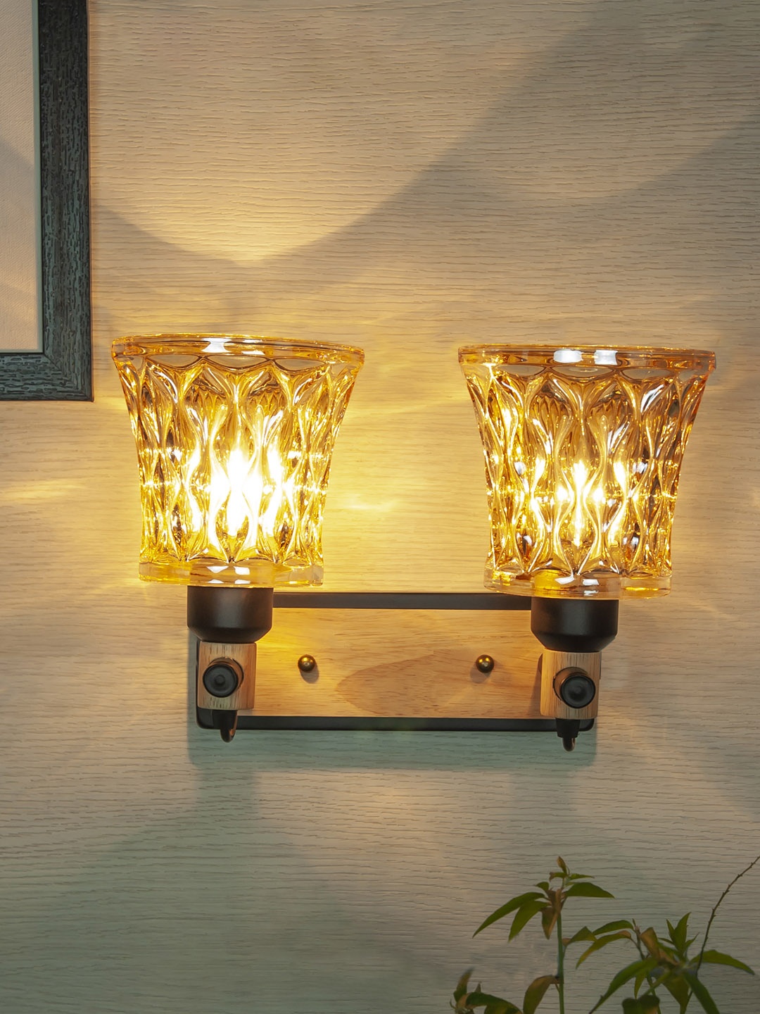 THE LIGHT STORE Golden Wallchiere, Gold