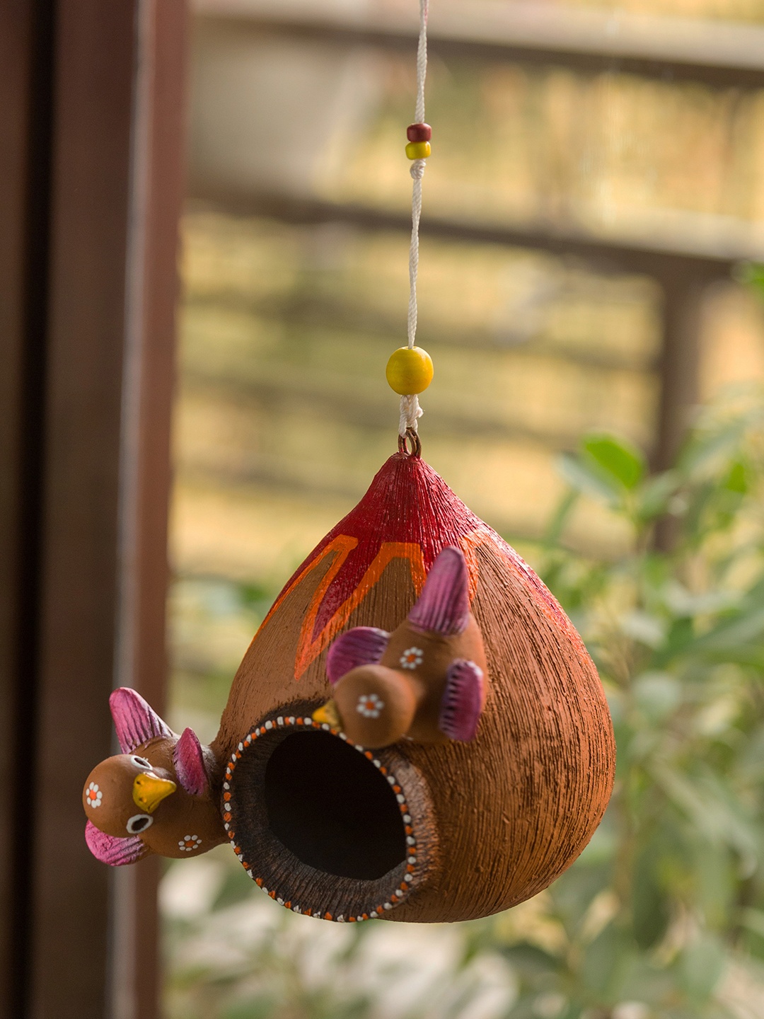 ExclusiveLane Brown Hand-Painted Cuckoo Family Terracotta Bird House Garden Accessories