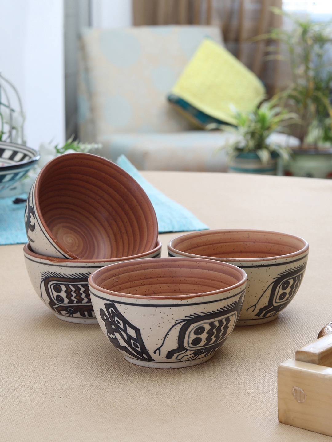 MIAH Decor Beige & Black Indian Art Printed Set of 4 Ceramic Bowls