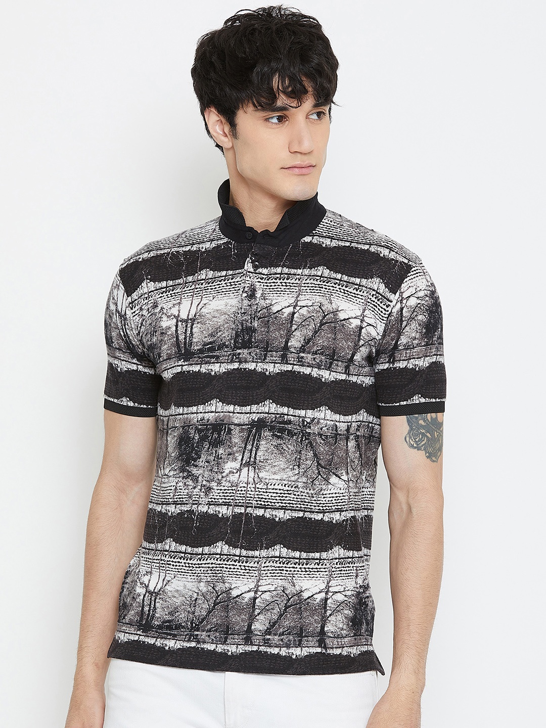 Wear Your Mind Men Black Printed Polo Collar T-shirt